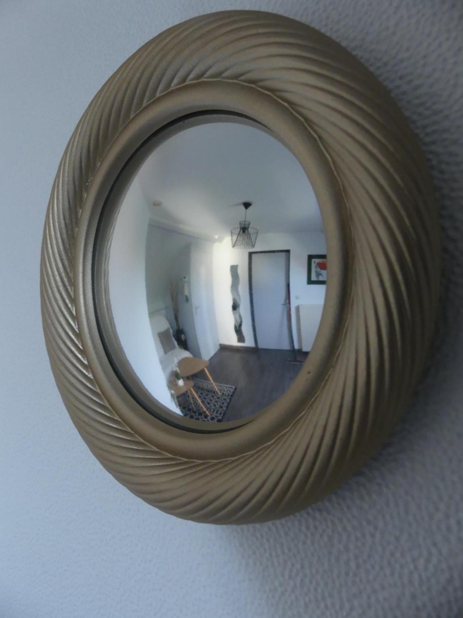 Le Bon Plan Entre Caen Et La ** Draps Et Ménage Inclus !** Apartment *